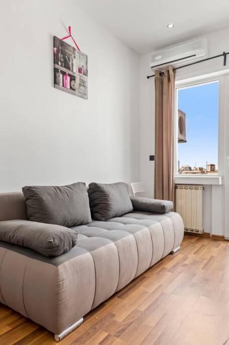 Bamboo Ultra Central Apartment Бухарест Экстерьер фото